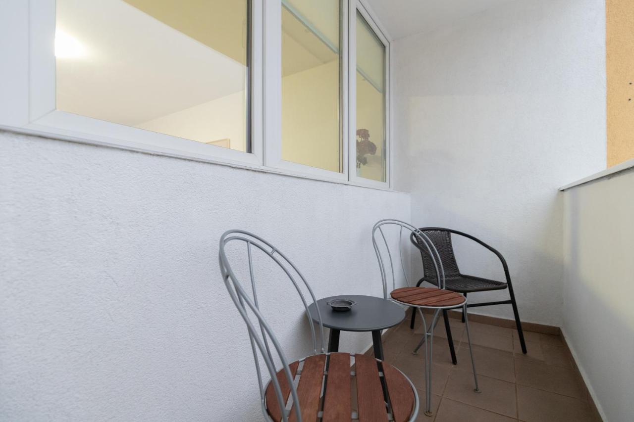 City Center Apartment Gdynia By Noclegi Renters Exterior photo